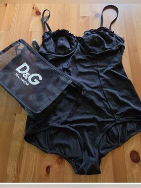 D&G Dolce & Gabbana Vintage One Piece Swimsuit Black Underwire Ruffle With Bag